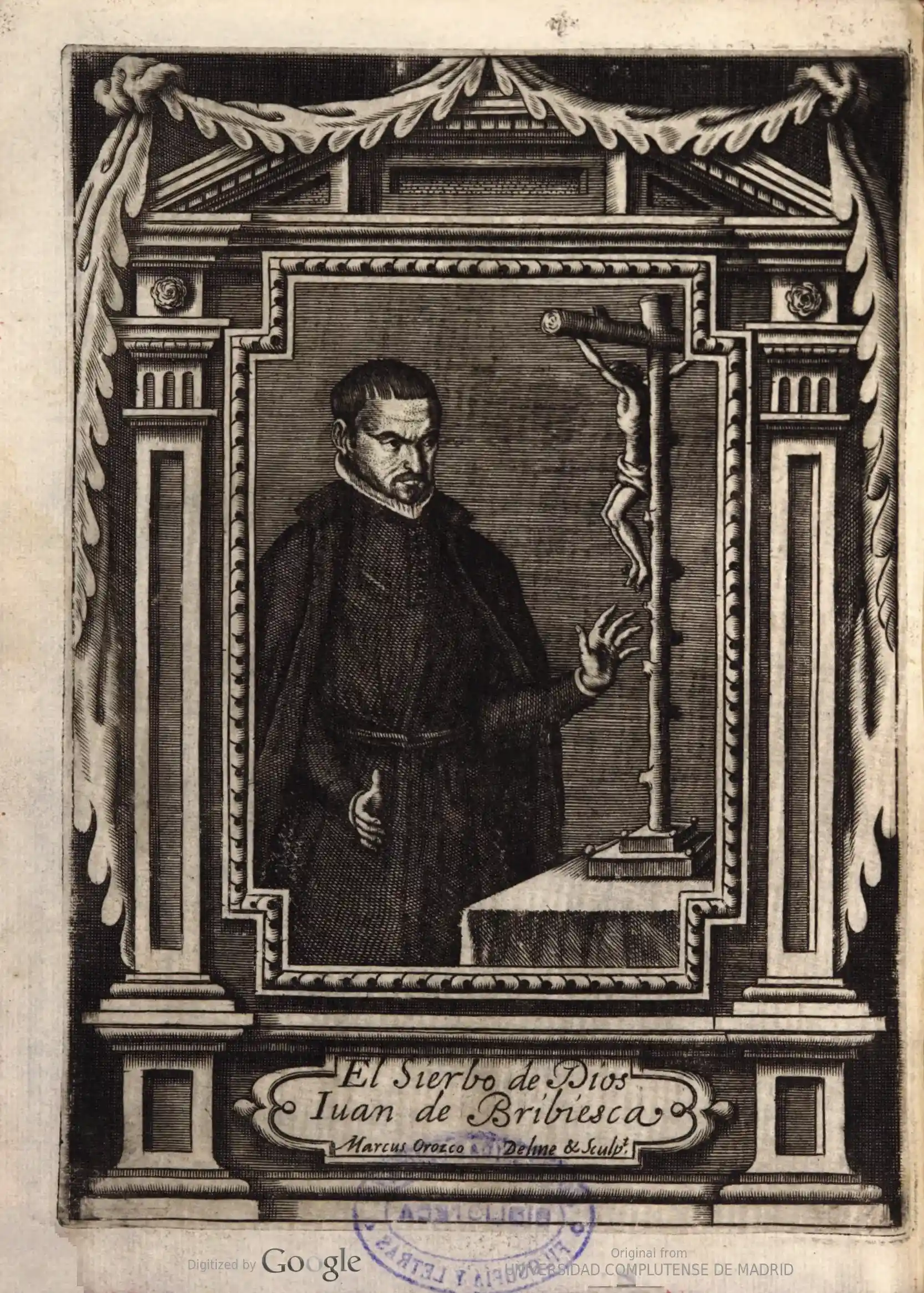 Grabado de Juan de Briviesca realizado por Marcos Orozco para el libro "Vida del Venerable sacerdote Juan de Briviesca". La imagen muestra al sacerdote con un crucifijo en la mano, destacando su devoción y vida religiosa.