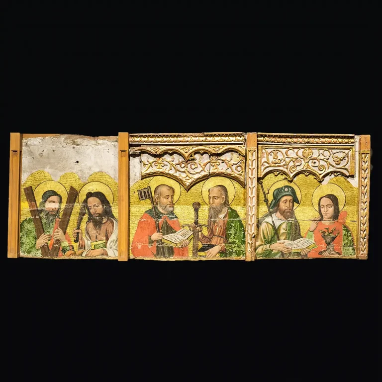 Predela con apóstoles del siglo XVI, óleo sobre tabla, en el Palacio Episcopal de Segovia